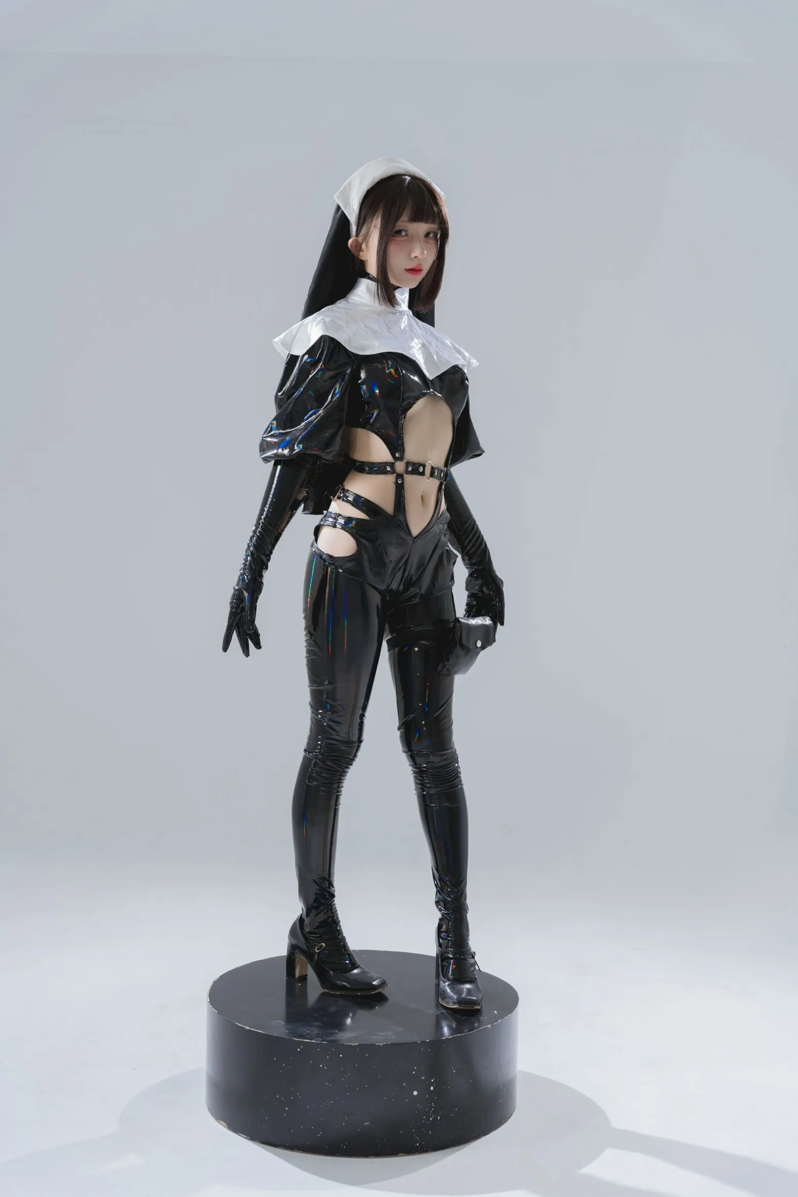 cosplayer写真 漆皮修女 花铃 P.3