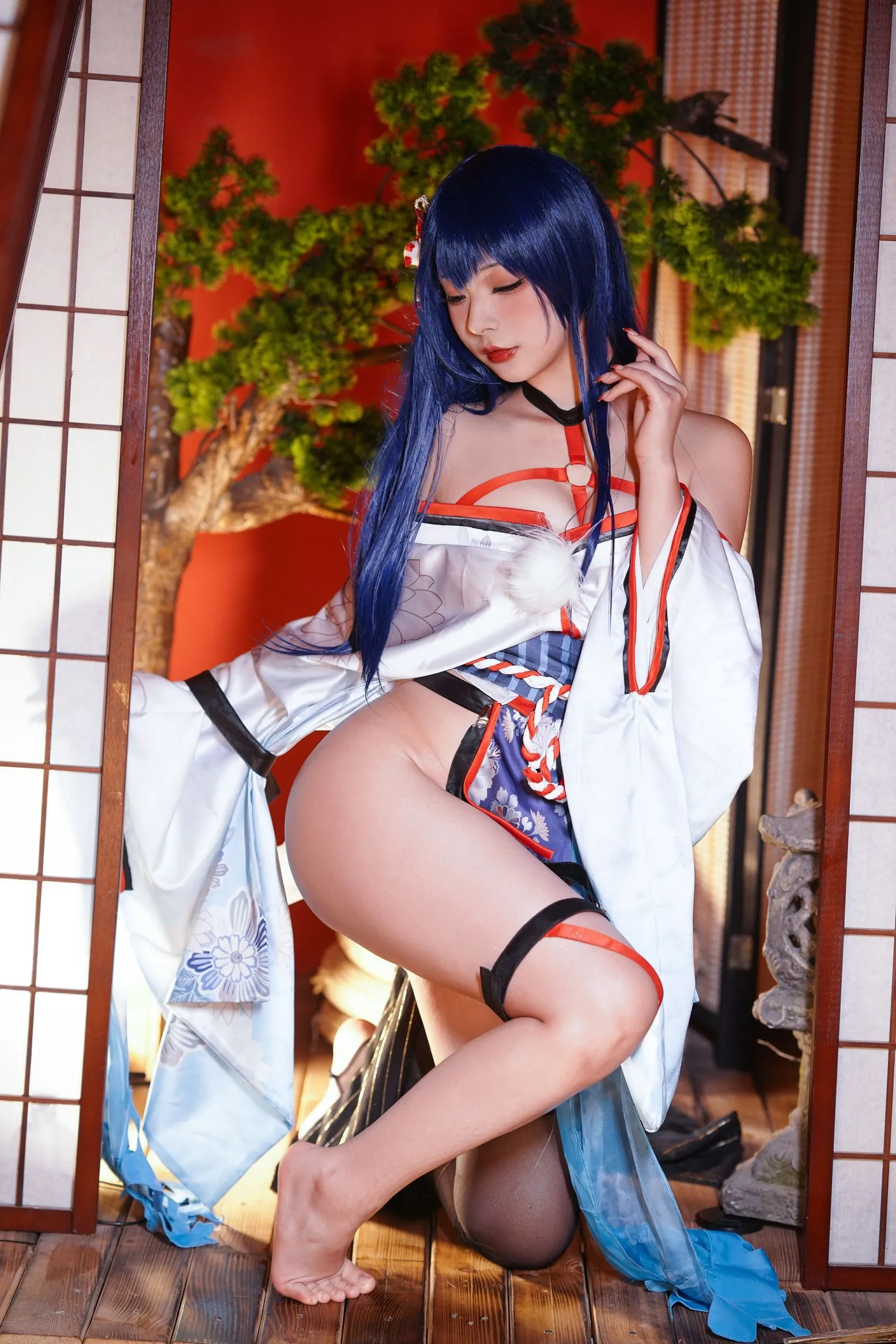 真子 Erophone Yuuhui玉汇 Re 和服抹油 cosplayer写真 P.10