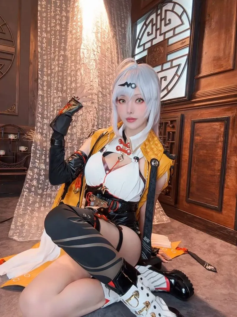 【Cosplay】 ElyEE子 2025年09月Patreon订阅 P.2