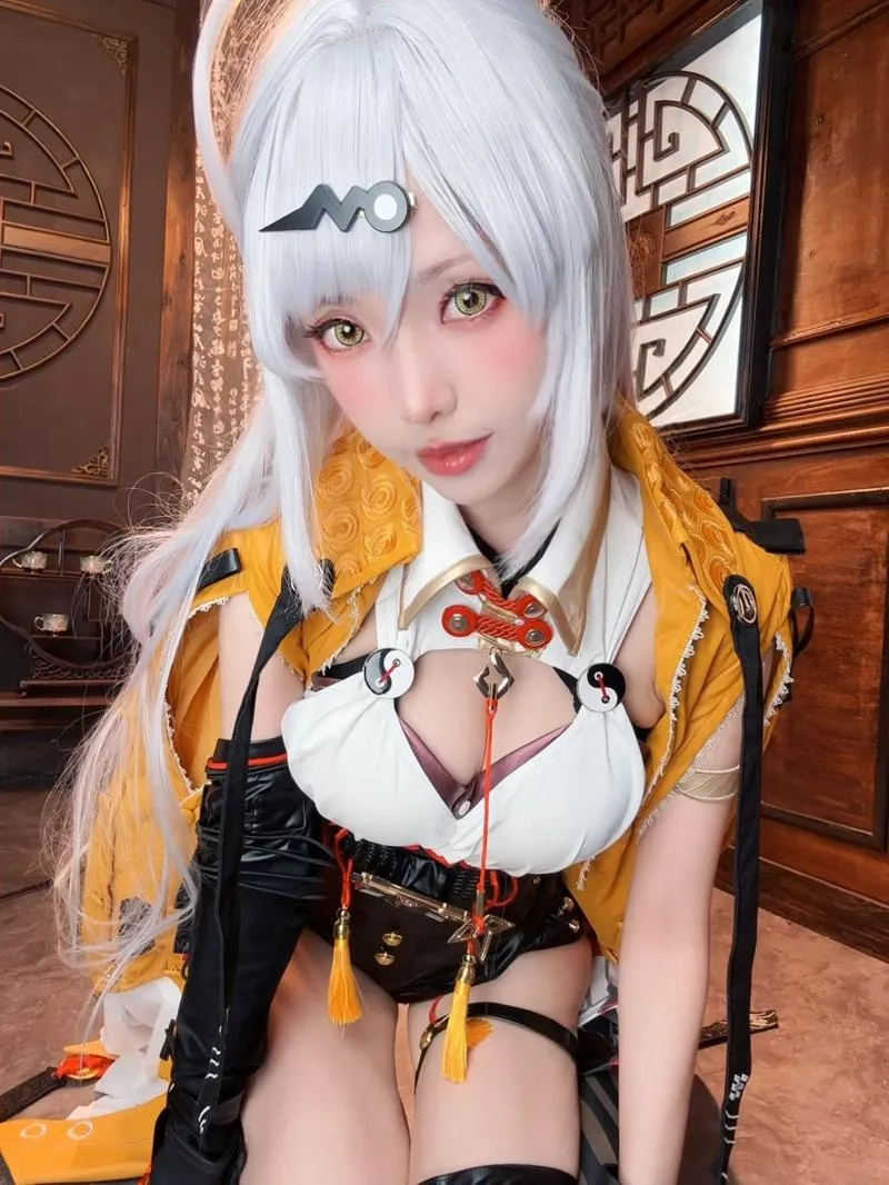 【Cosplay】 ElyEE子 2025年09月Patreon订阅 P.2