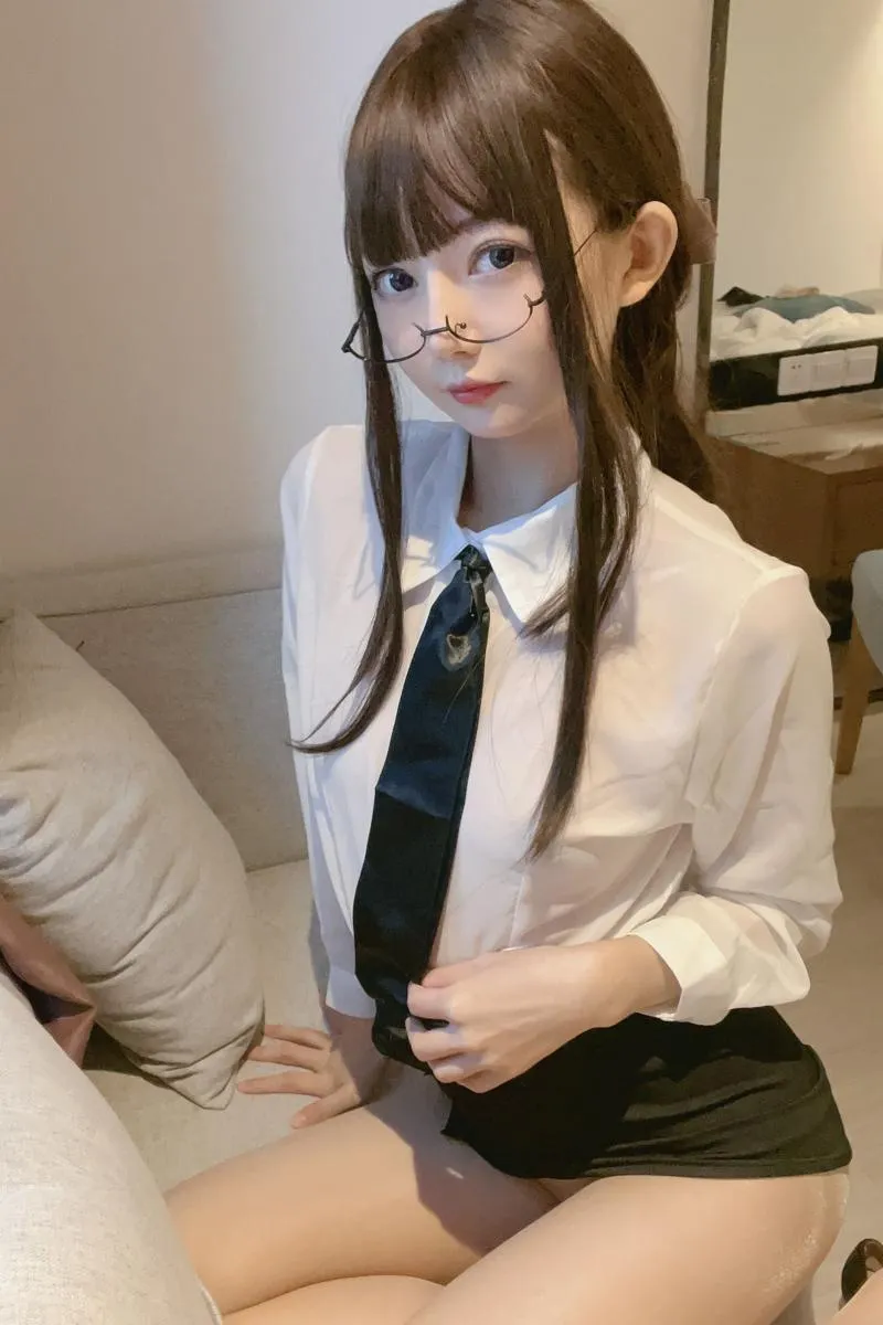 51酱 真空无内肉丝 【Cosplay】 P.5