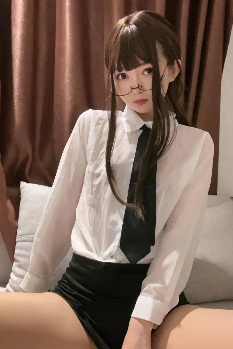 真空无内肉丝 【Cosplay】 51酱 P.3
