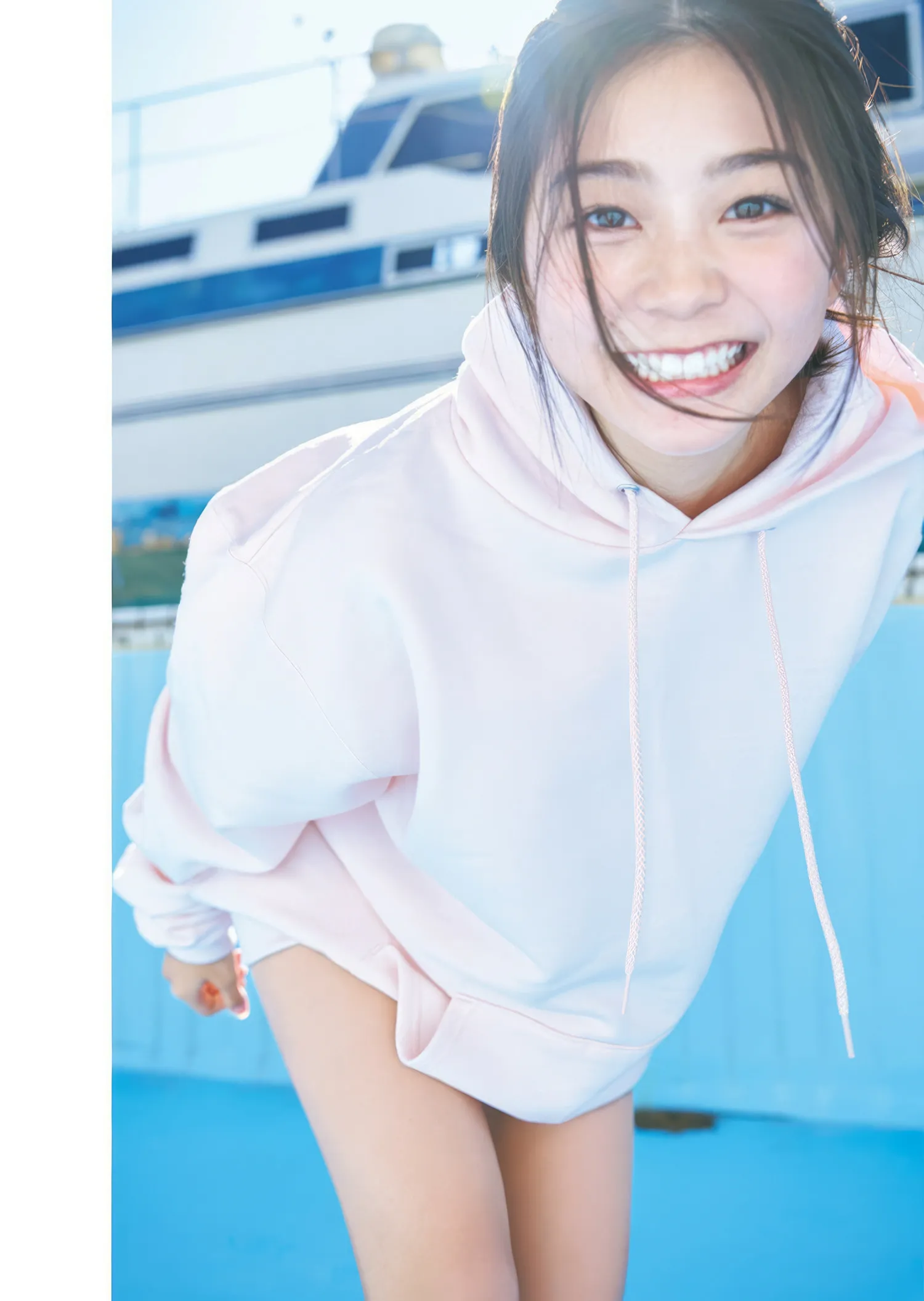 2025 No.21 22 22号) 2025年21 ( R光依こぴ, 日本写真 Young Jump P.2