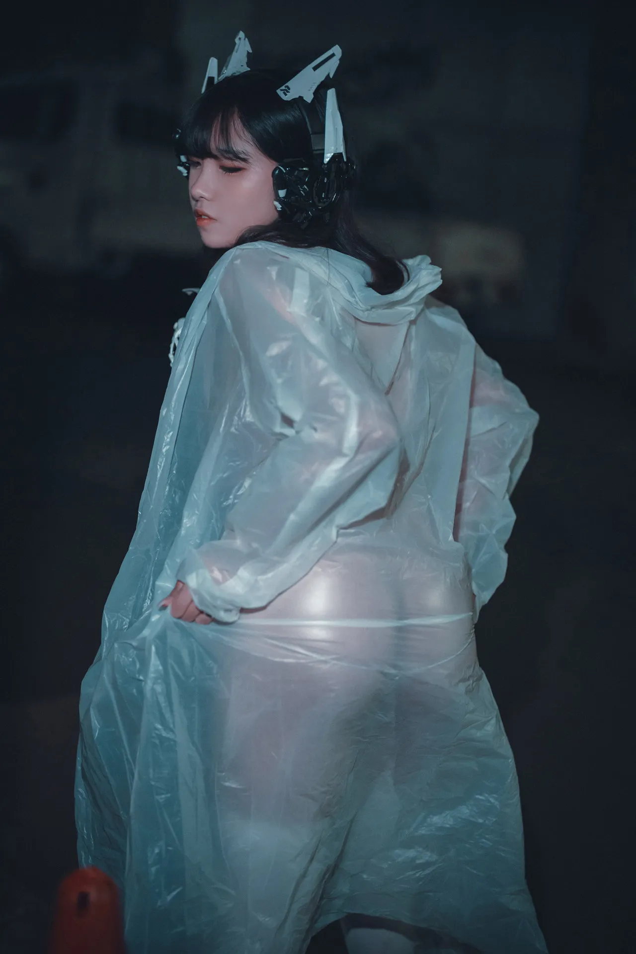 大佳玩 Set.2 DJAWA girl Masked raincoat 韩国写真 in Sonson P.6