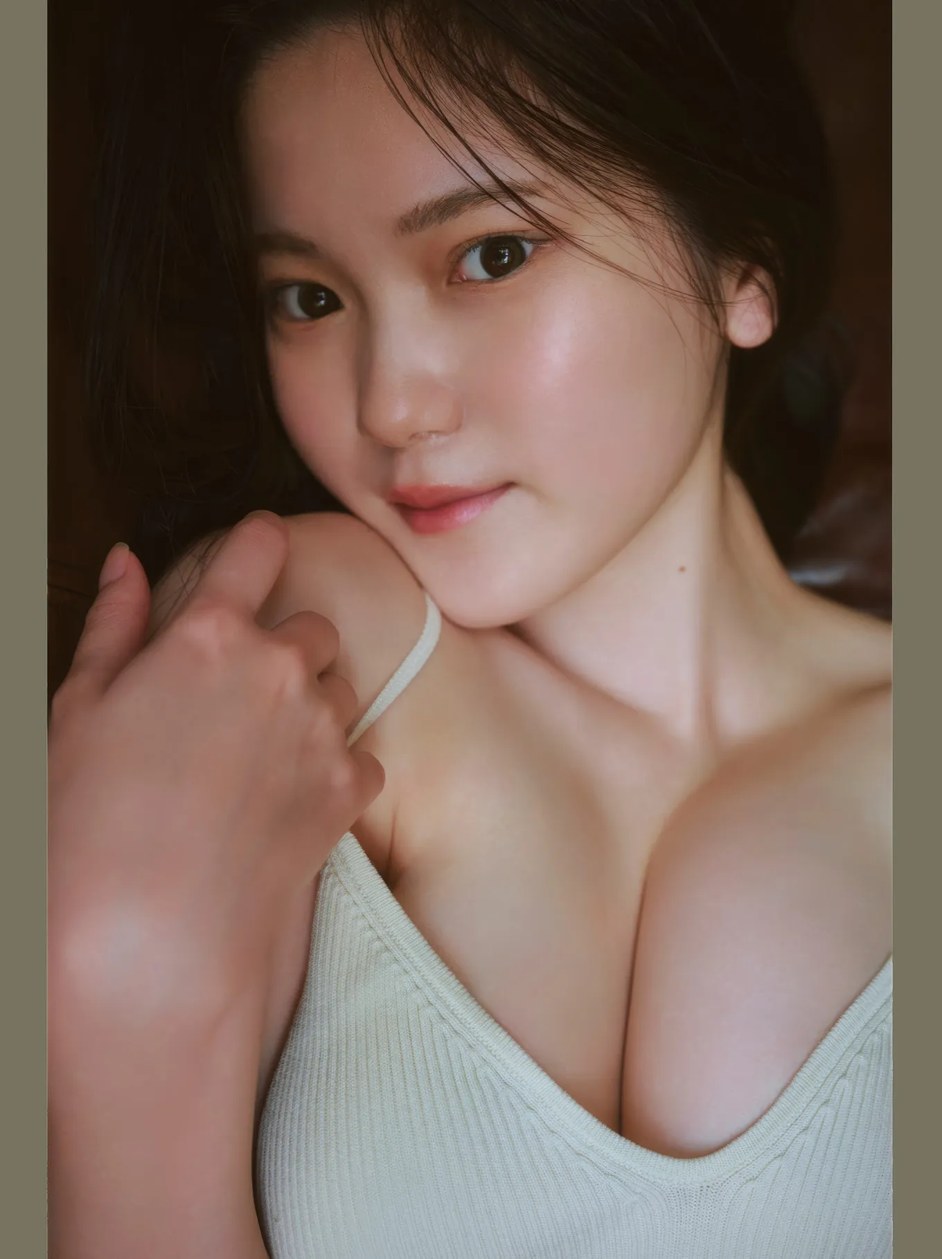 Chiimaki 日本写真 写真集 版 大人なF肌 ちまき, P.3