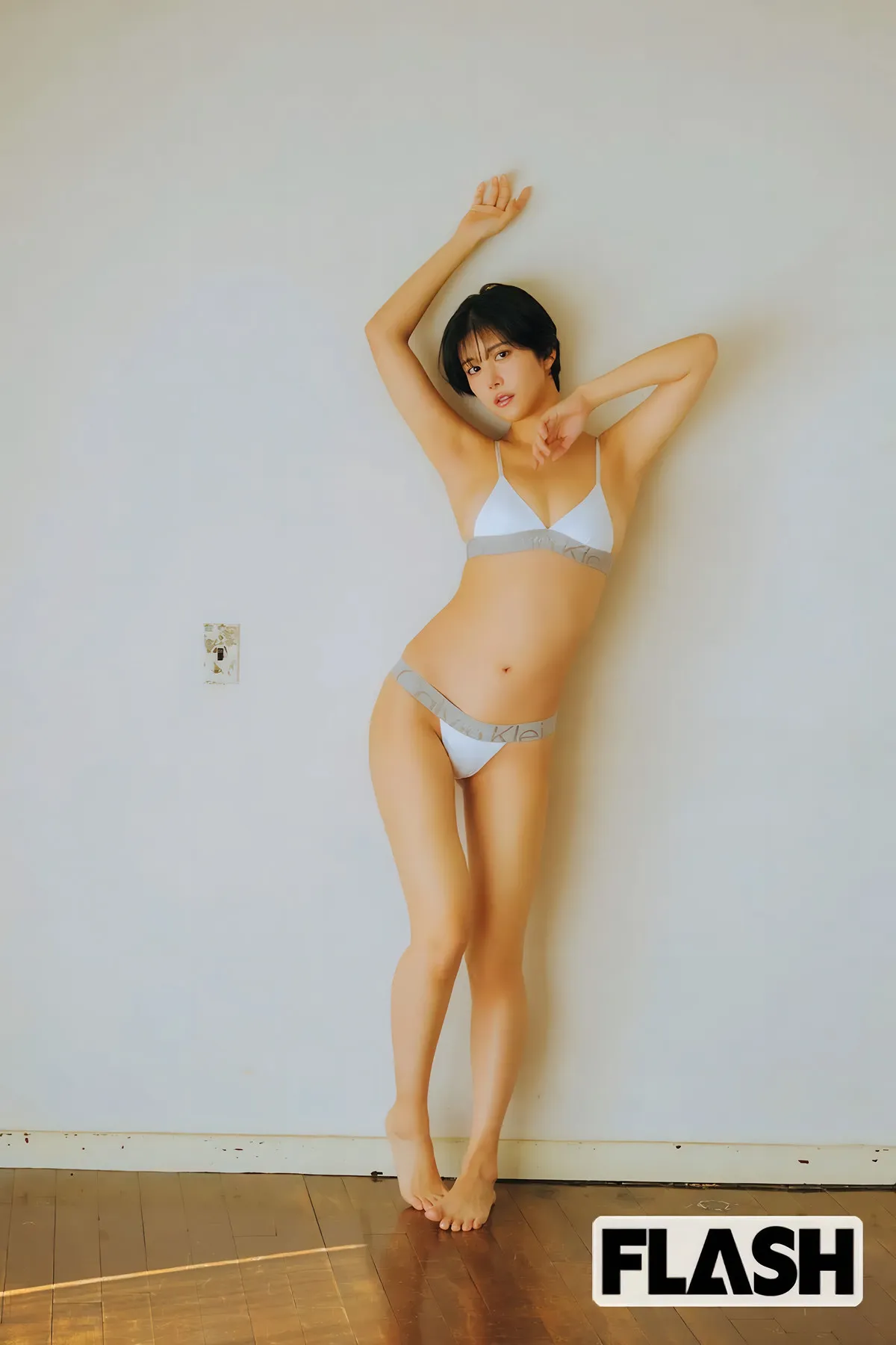 Chie FLASH ( 2025年4月8日号) 2025.4.8 Nakahara 仲原ちえ, 日本写真 P.3