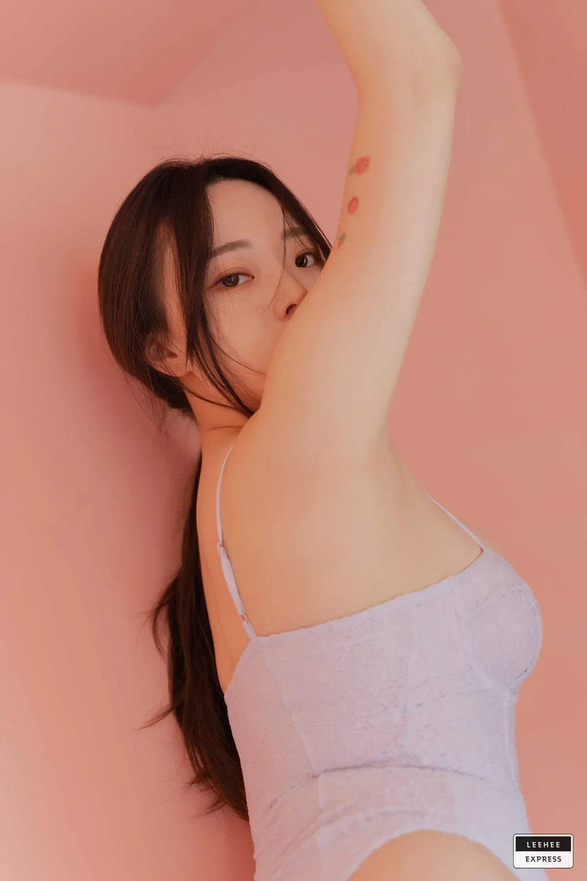 , LEDG 180 LEEHEE 韩国写真 Sunny EXPRESS P.3