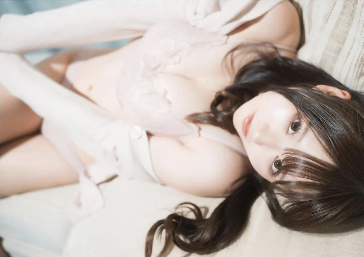 House 日本写真 book E 1st 全集修正 Publishing Part 九十九ぱて Kipikodayo こっちにきてWunder P.22