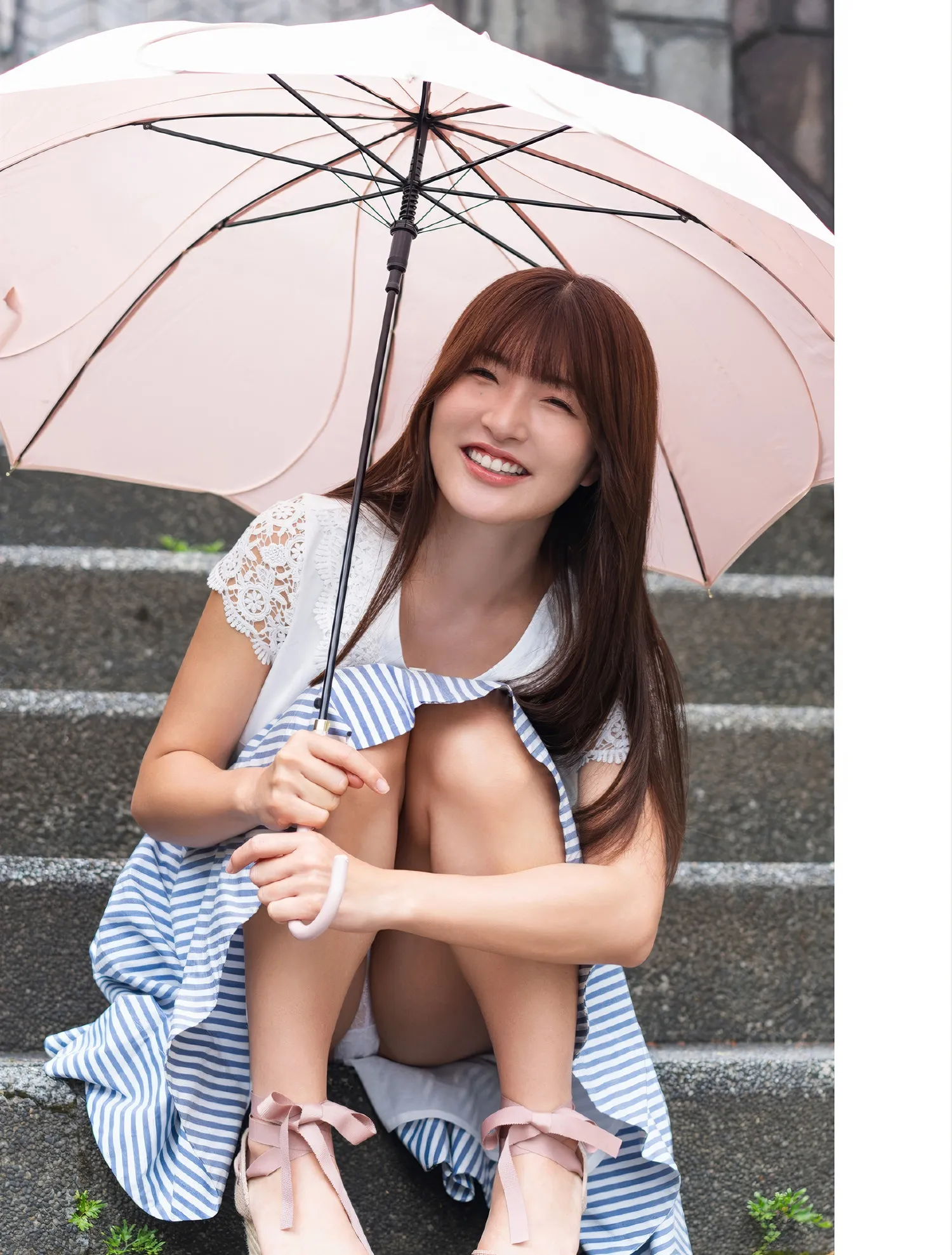 日本写真 ( FLASH 2025.5.6 2025年5月6日号) FLASH写真集の名作, P.1