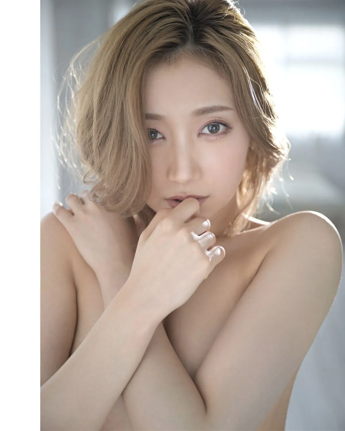 加美杏奈 Anna 周刊现代写真集 日本写真 Kami (66P) 邻の部屋の美脚お姊さん P.2