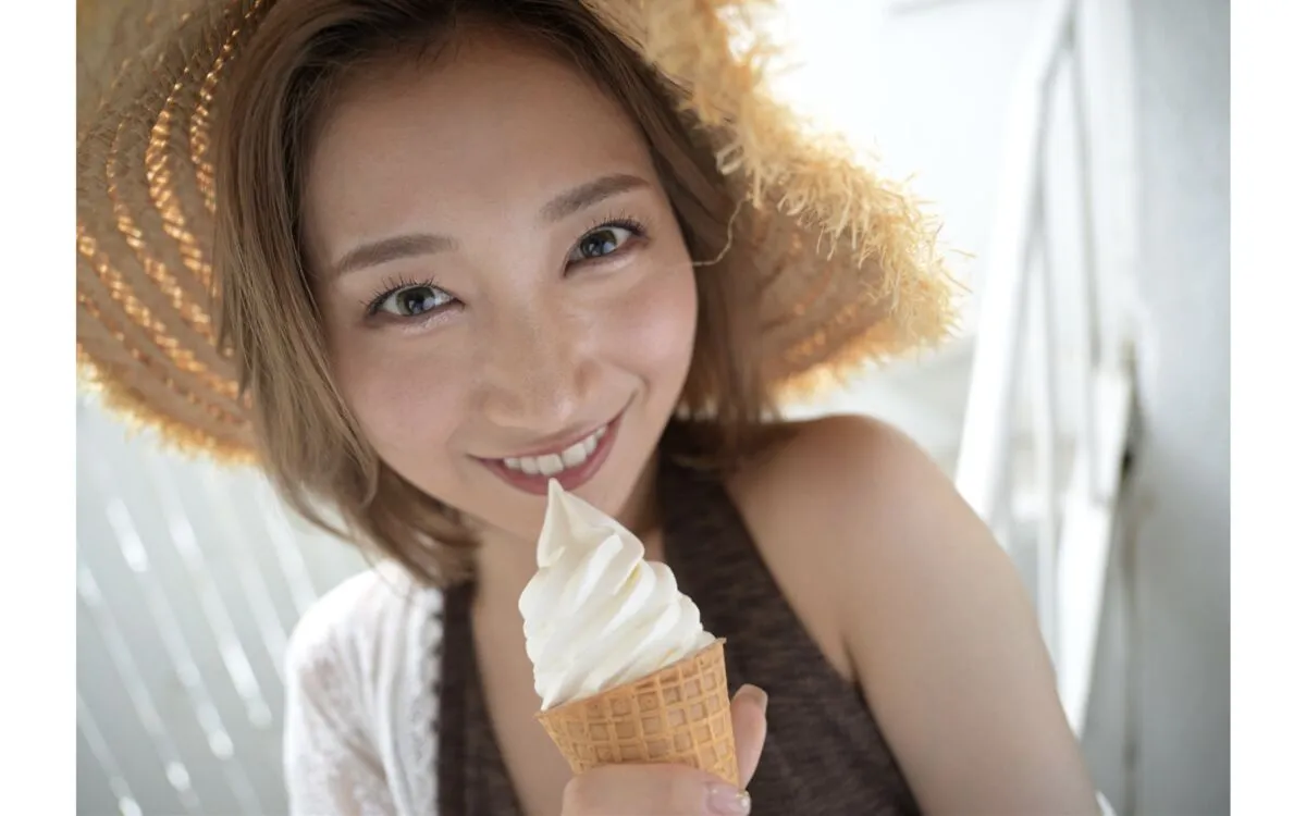 Anna Kami 日本写真 加美杏奈 邻の部屋の美脚お姊さん 周刊现代写真集 (66P) P.9