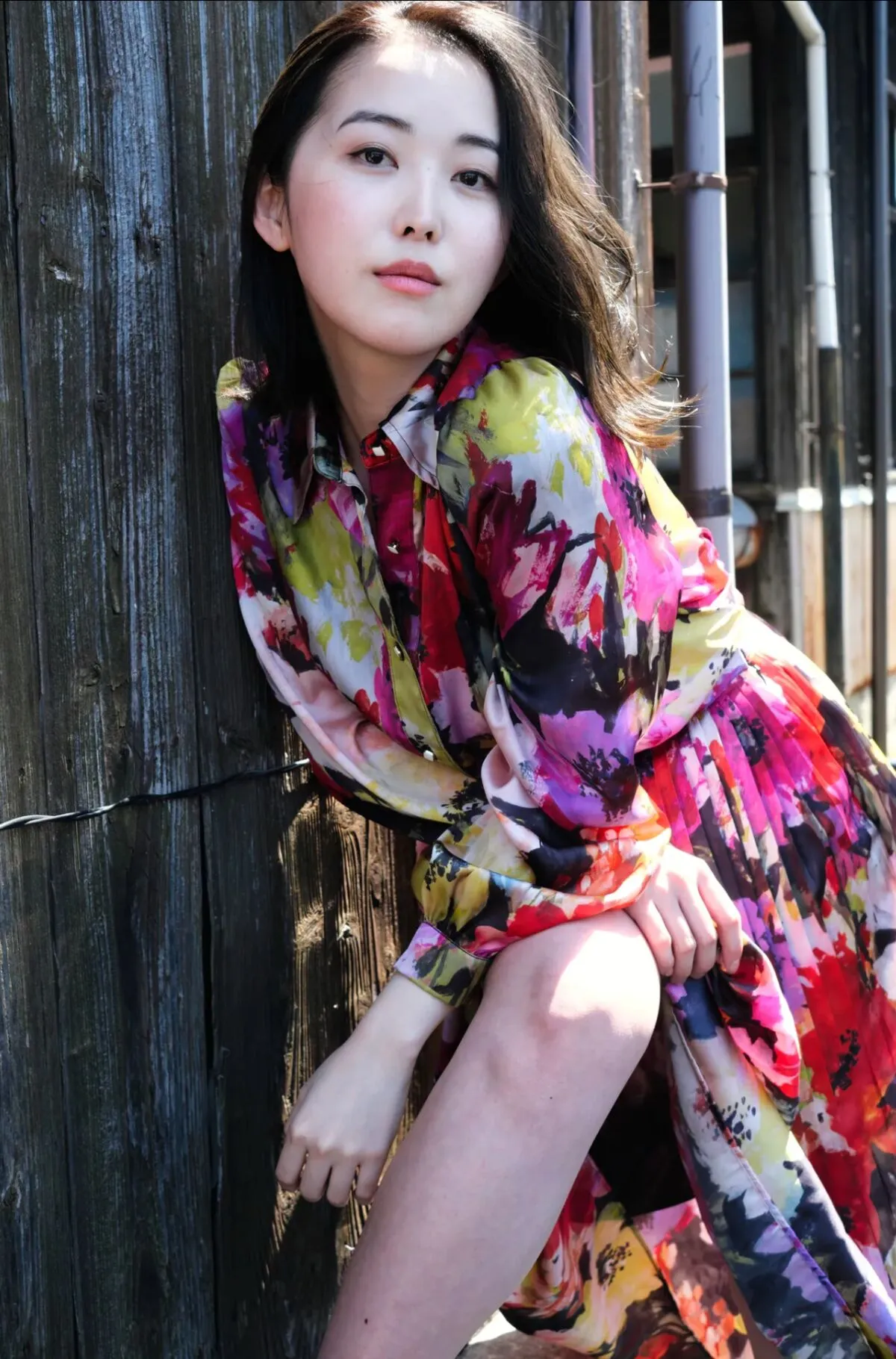 Oshino FRIDAY Sara (19P) GOLD 日本写真 おしの沙罗 P.3