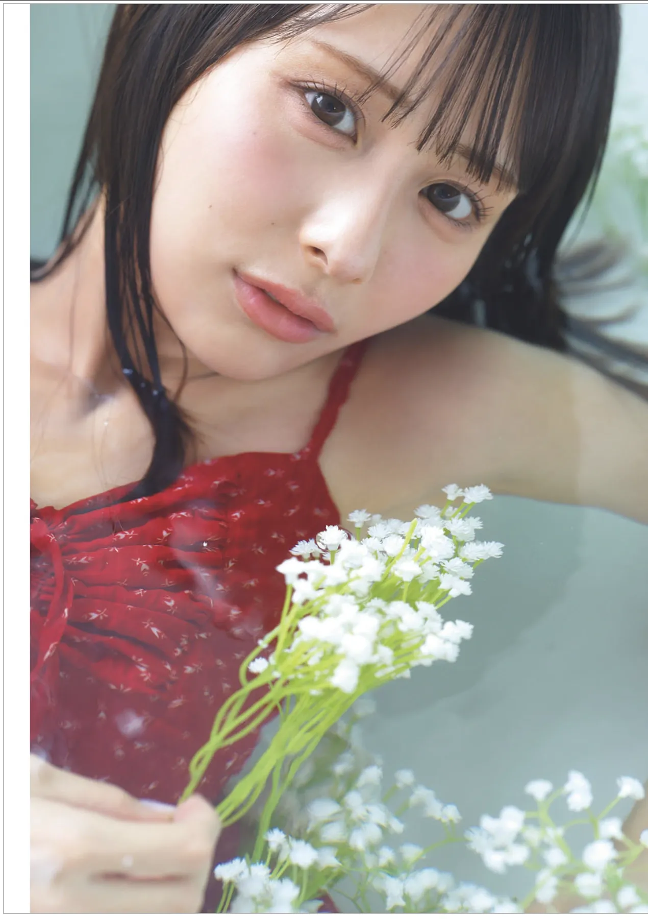 Hana Ogi 尾木波菜, 43号) Playboy Weekly 2025 No.42 (周刊 2025年42 43 P.1
