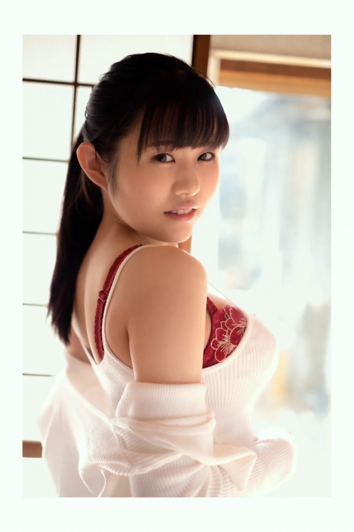Kikuchi 写真集 Maya 君のに焦がされて 菊池まや, P.3