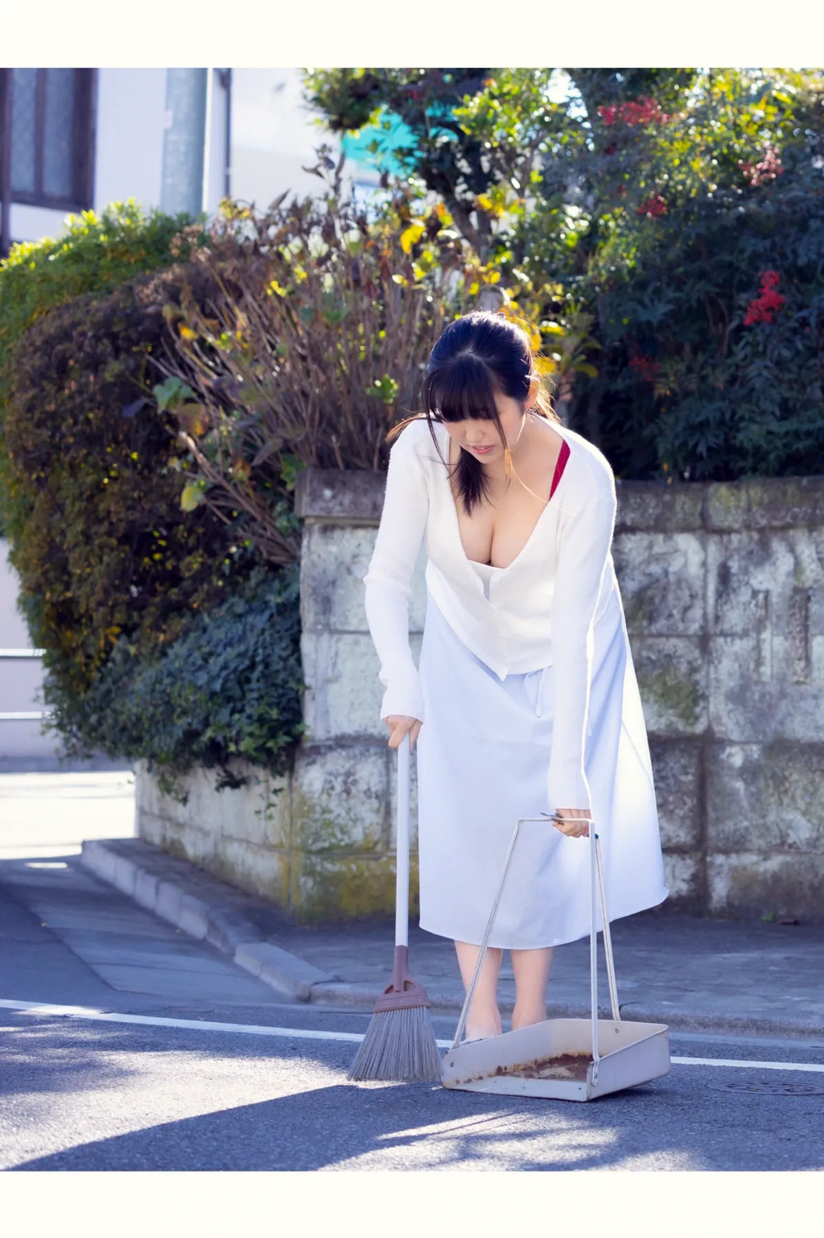 菊池まや, 写真集 Maya 君のに焦がされて Kikuchi P.6