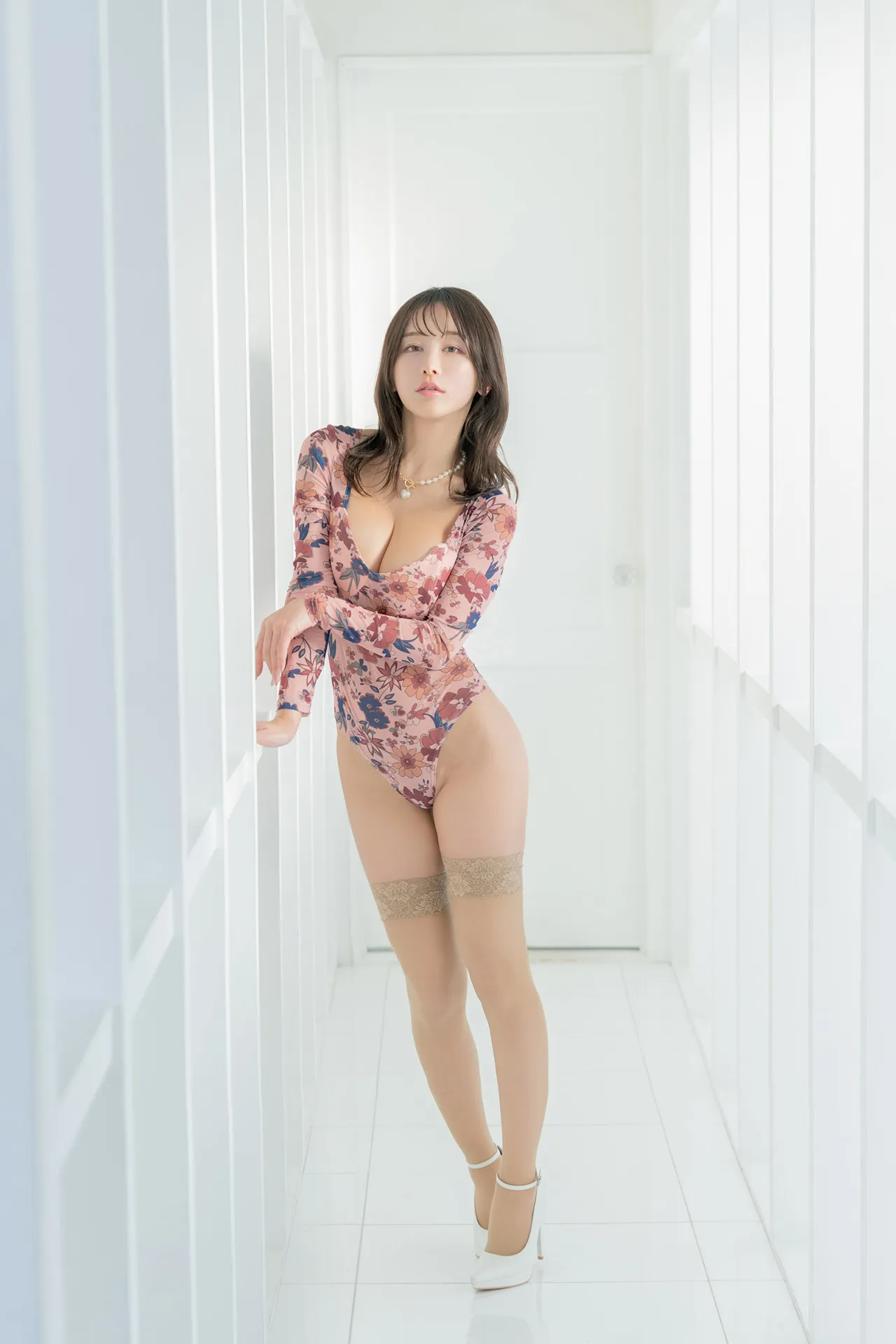 Leotard 写真集 いくみ, Ikumi 日本写真 Flowery P.3