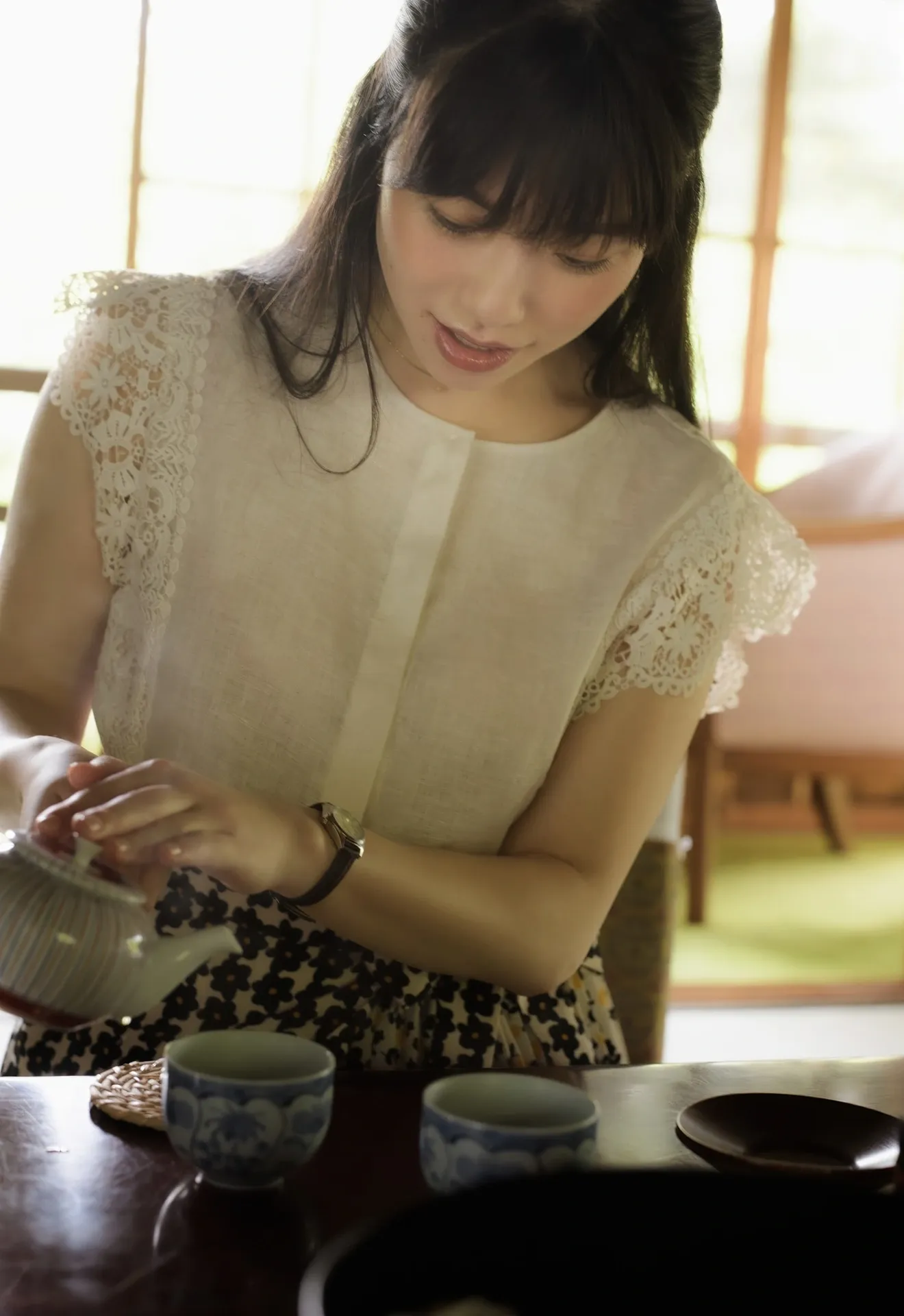 Oda Asuka 周刊现代写真集 全集修正 小田飞鸟 一期一会旅のはじまり P.18