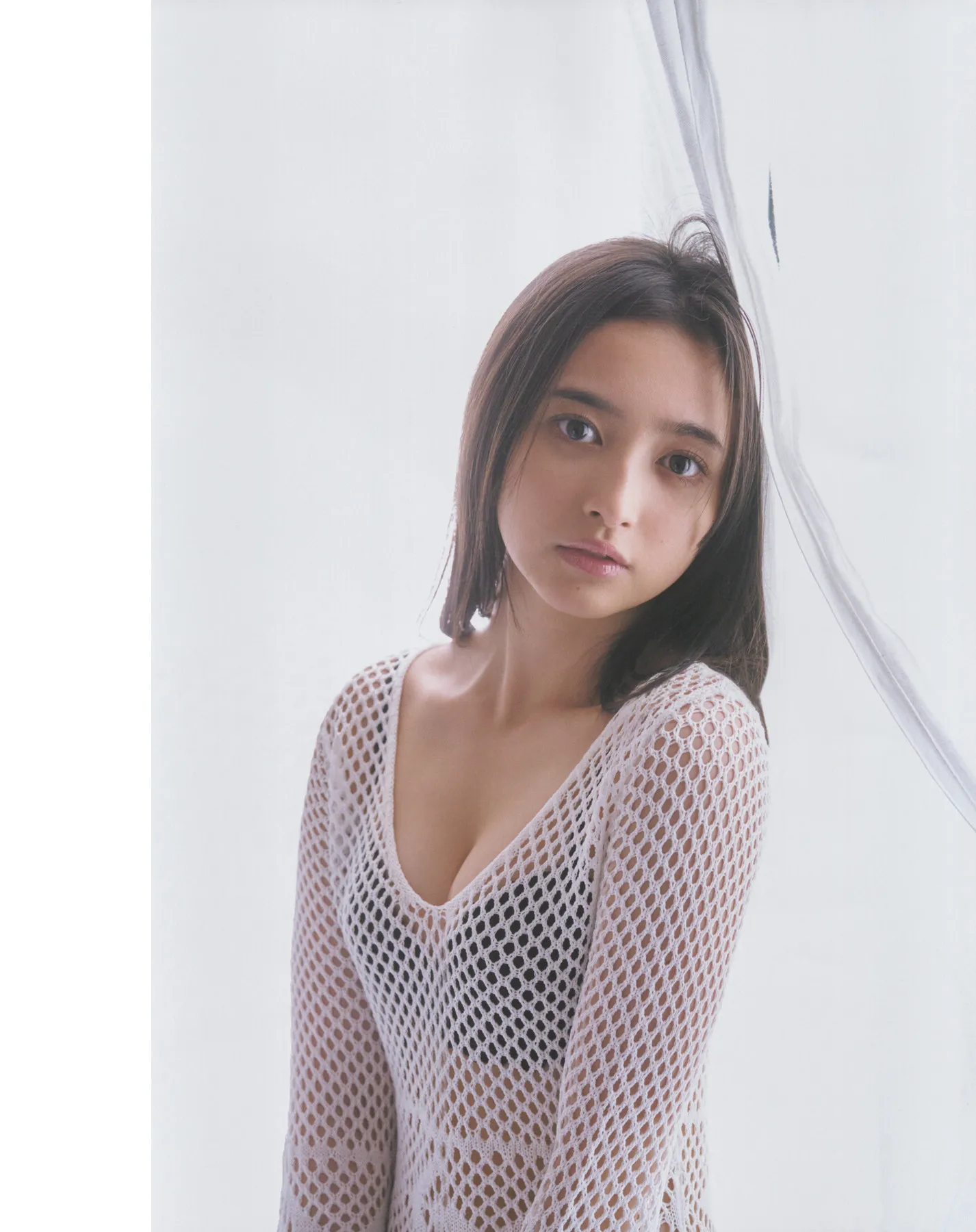 井上和 全集修正 日本写真 Nagi Inoue 1st写真集～～ P.16
