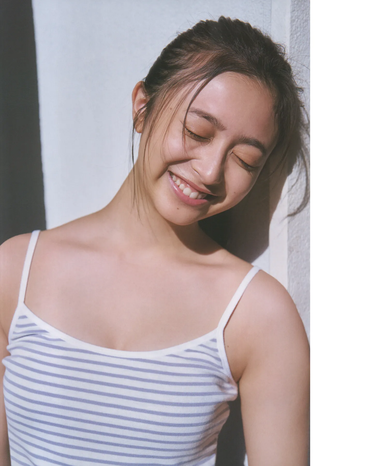 Nagi Inoue 1st写真集～～ 井上和 全集修正 日本写真 P.42