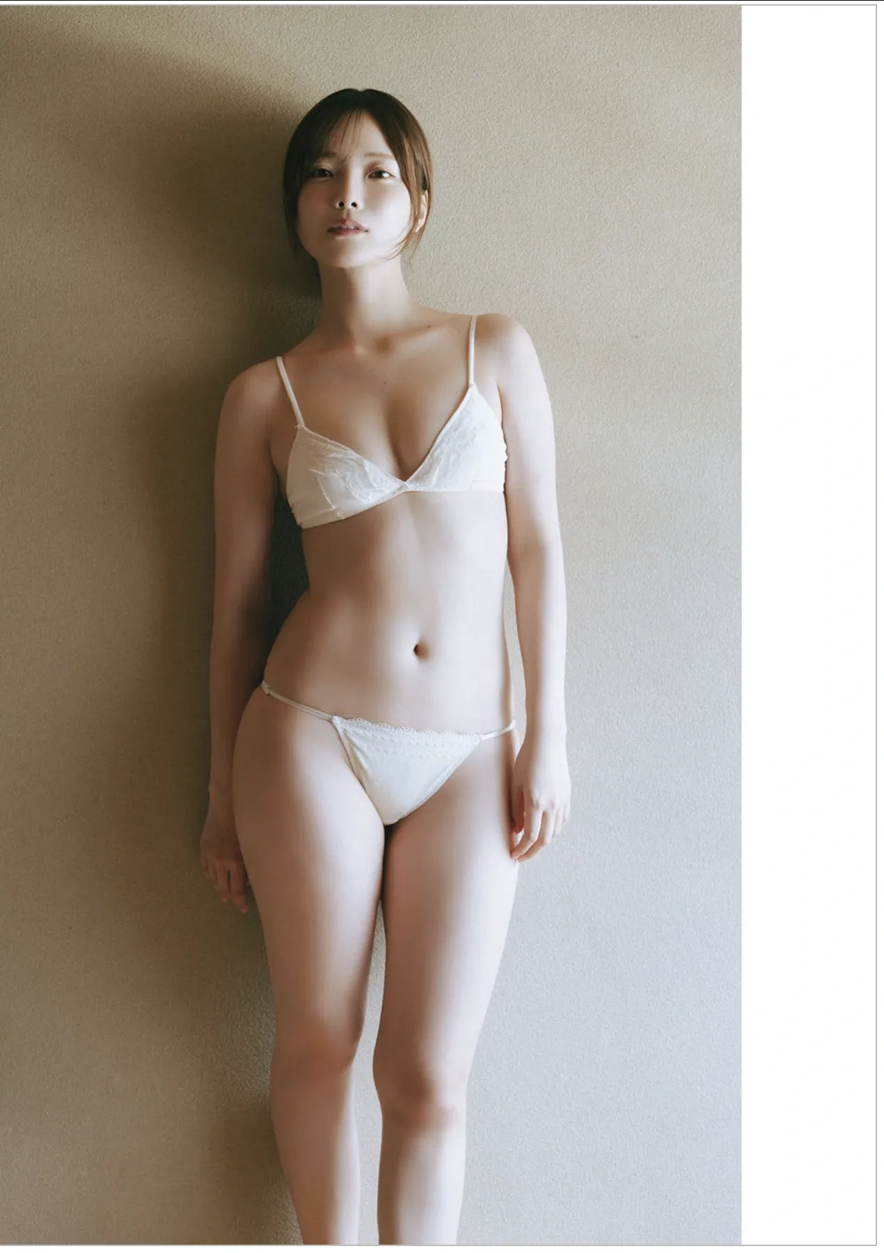Weekly Araya 新谷, No.42 Playboy 43号) (周刊 2025 Himeka 43 2025年42 P.3