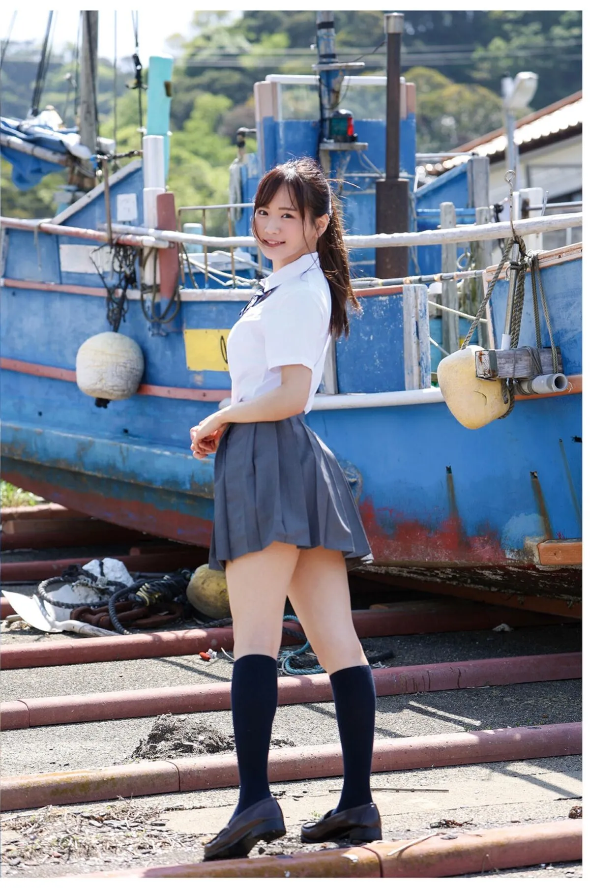 Narumi Hirose 全集修正 なるみ 日本写真 Part 写真集 风に包まれて P.6