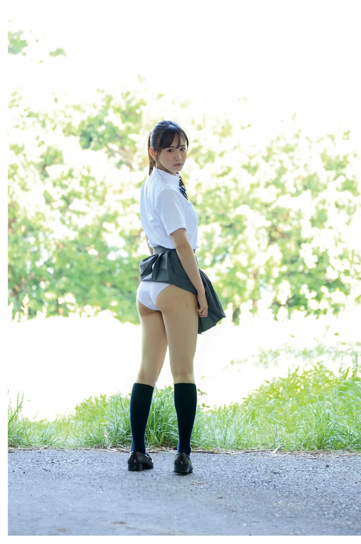 Narumi Hirose 全集修正 なるみ 日本写真 Part 写真集 风に包まれて P.6