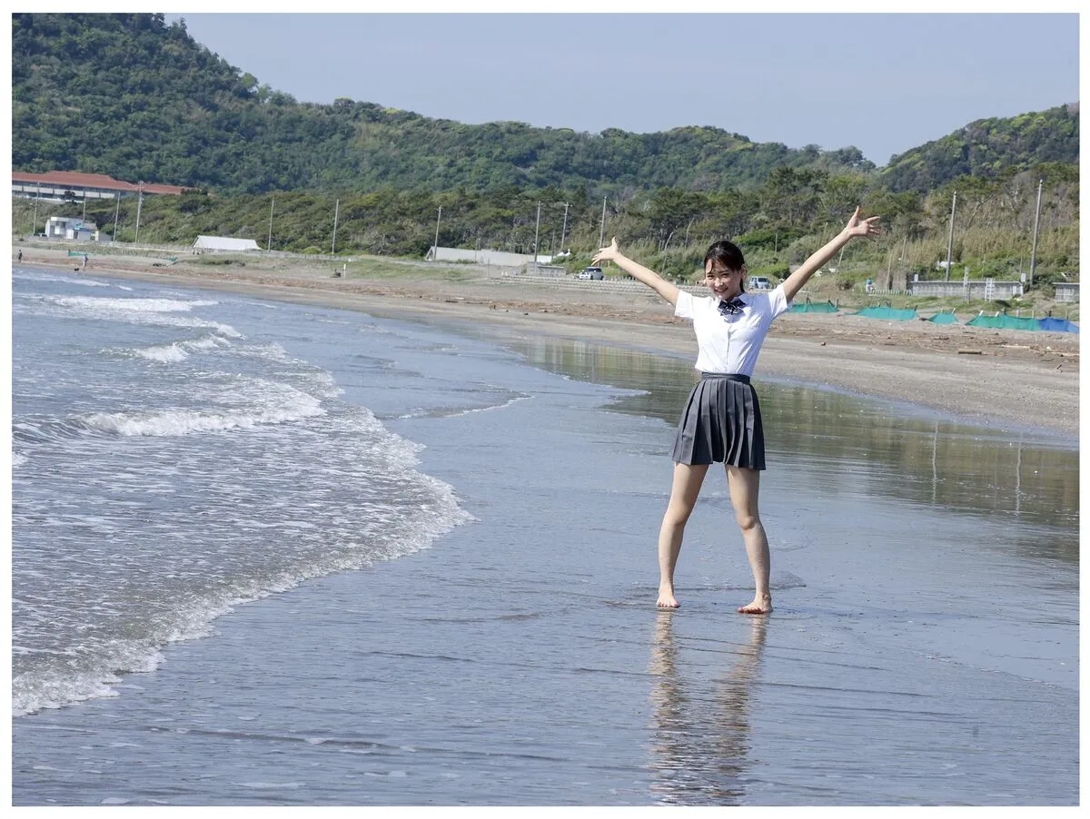 风に包まれて Narumi 日本写真 全集修正 Part Hirose 写真集 なるみ P.10