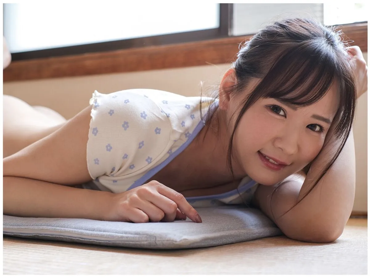 Narumi 全集修正 写真集 风に包まれて 日本写真 Part なるみ Hirose P.21