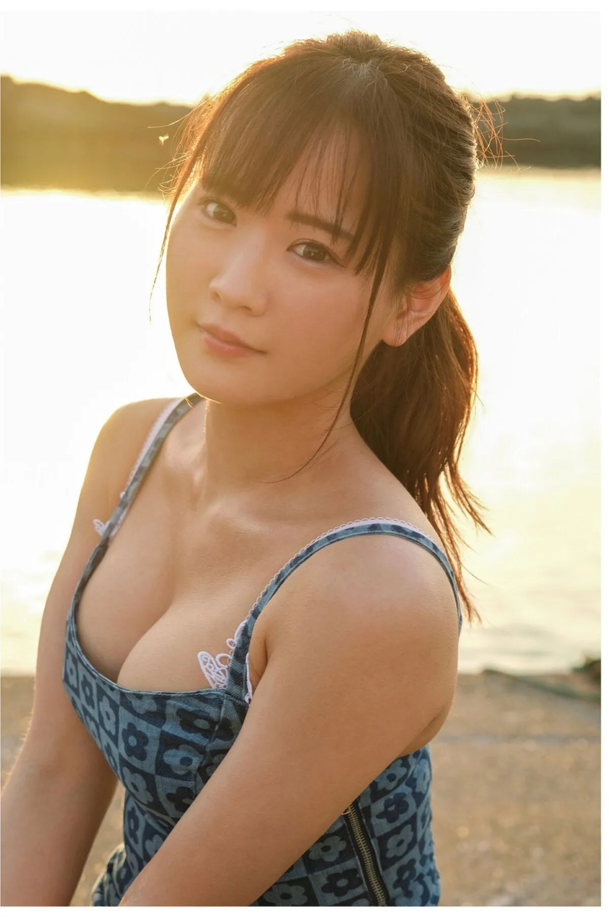 Narumi Hirose 风に包まれて 全集修正 なるみ Part 日本写真 写真集 P.16