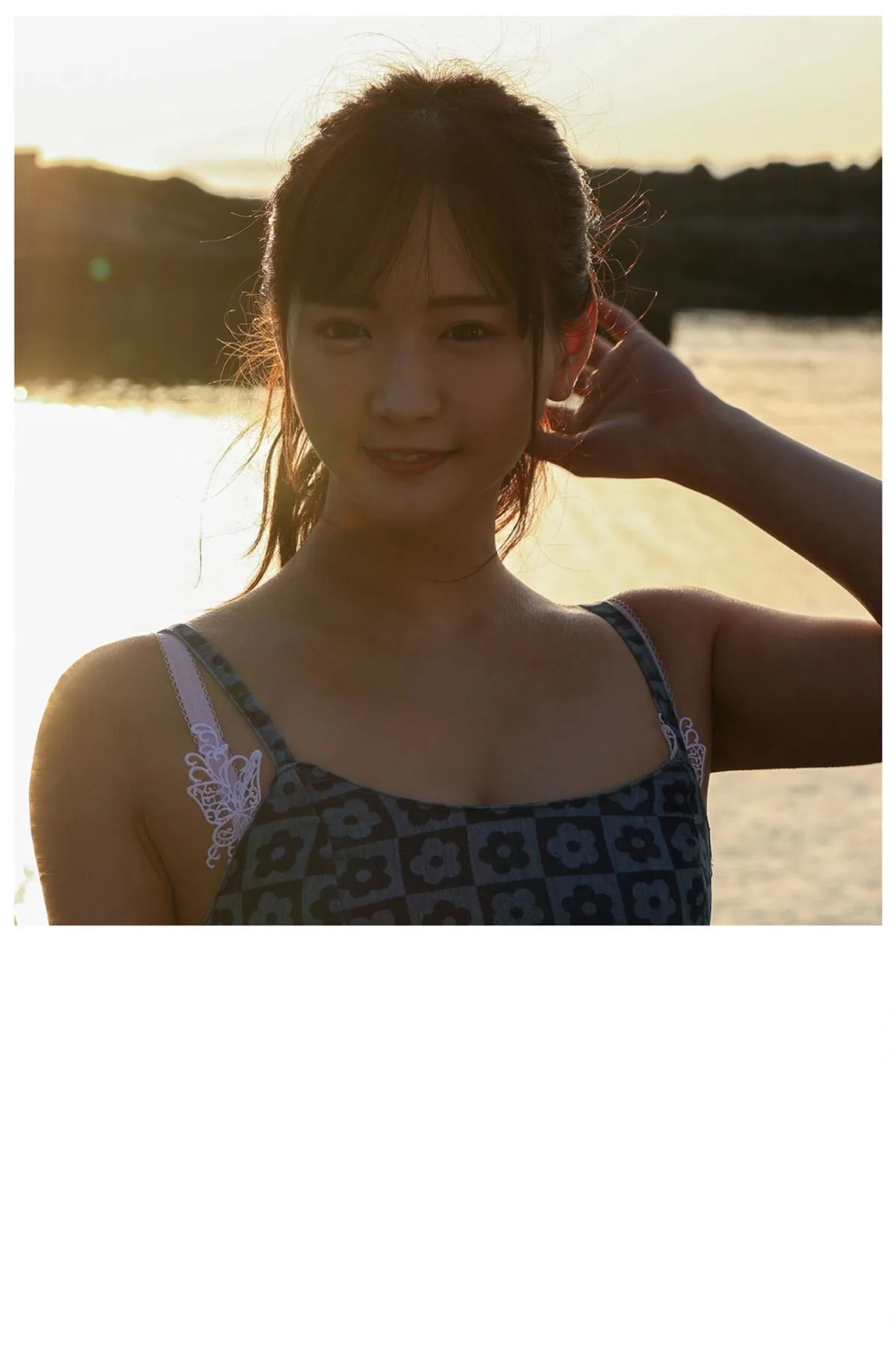 日本写真 なるみ Narumi 全集修正 写真集 Hirose Part 风に包まれて P.5