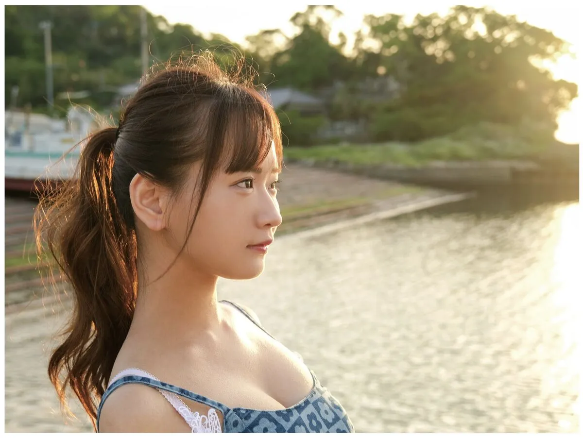 全集修正 风に包まれて Hirose 写真集 日本写真 Narumi Part なるみ P.1