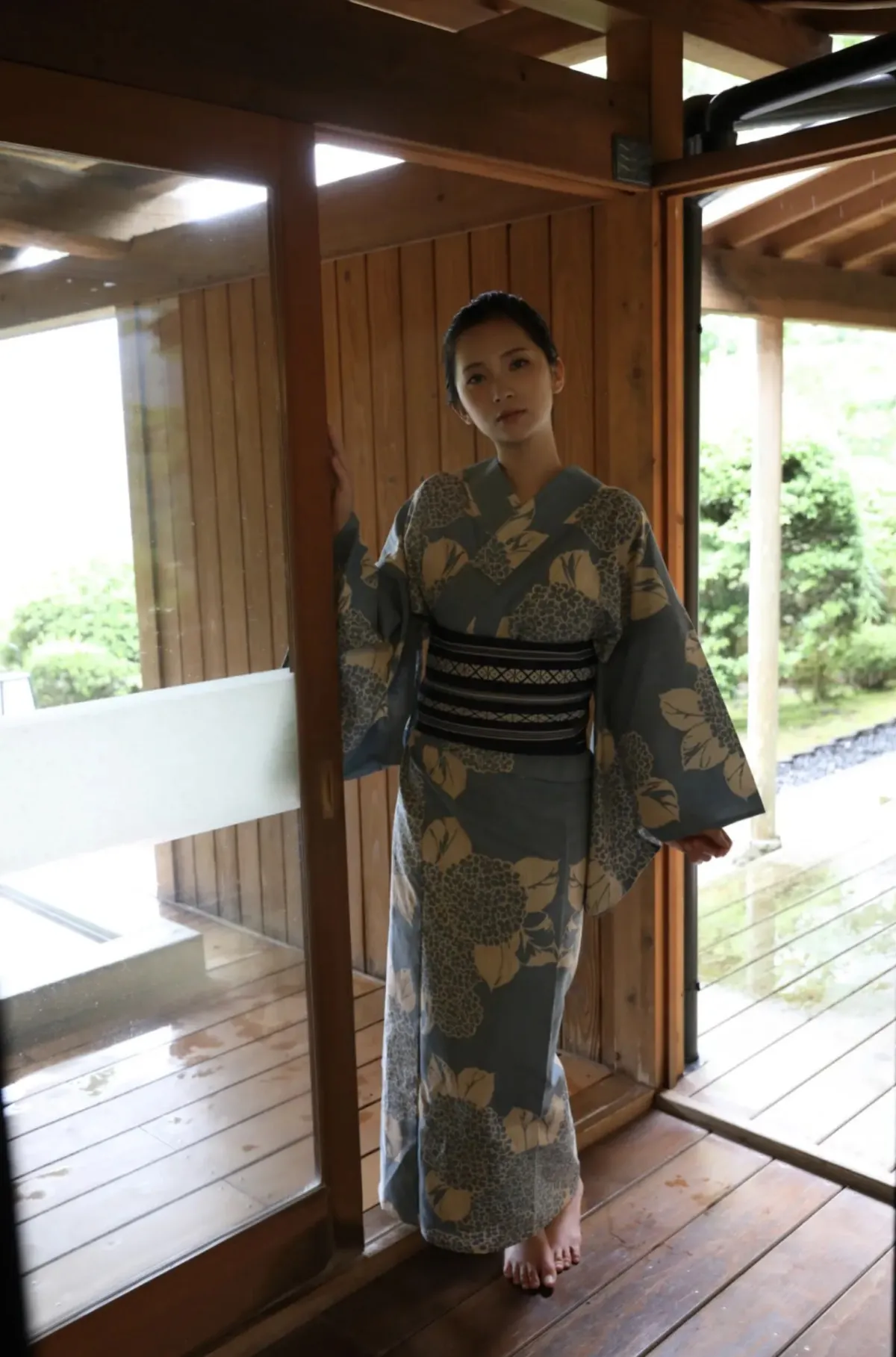 町山美穗 町山美穗 荡a写真集 FRIDAY 大W生 P.12